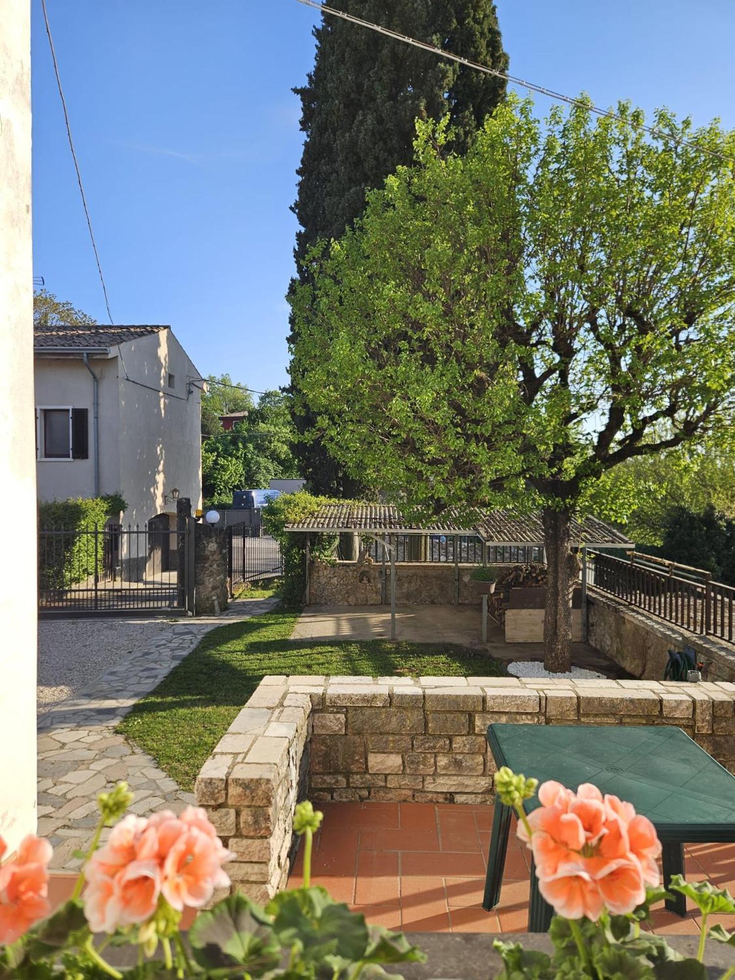 Casa Dell'Alpino Caprino Veronese Exterior foto